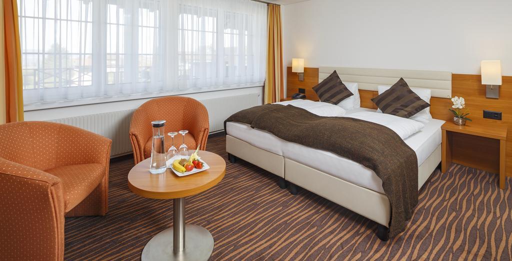 Seemoewe Swiss Quality Hotel Güttingen Pokoj fotografie
